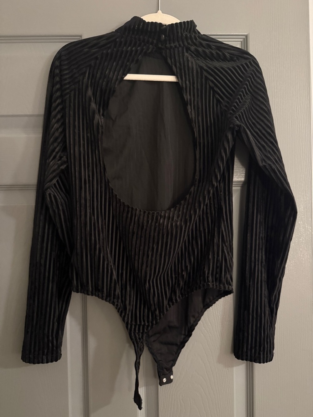 Lulus Absolute Stunner Black Velvet Striped Long Sleeve Bodysuit - Size L - Picture 3 of 3